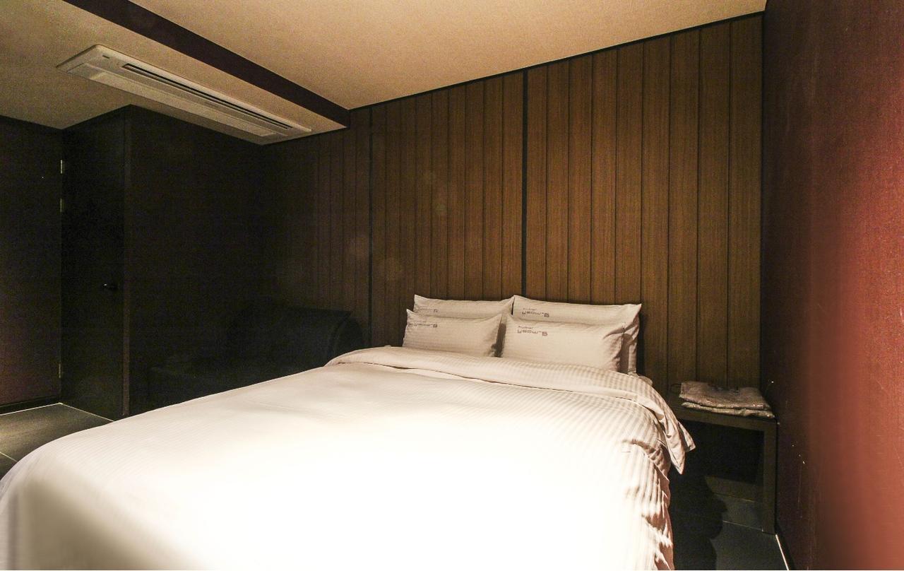 Haeundae Yeoubi Hotel ปูซาน ภายนอก รูปภาพ